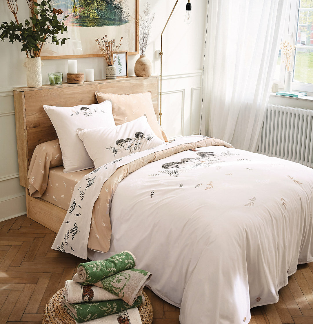 Henry's Family Duvet Cover and Pillowcase