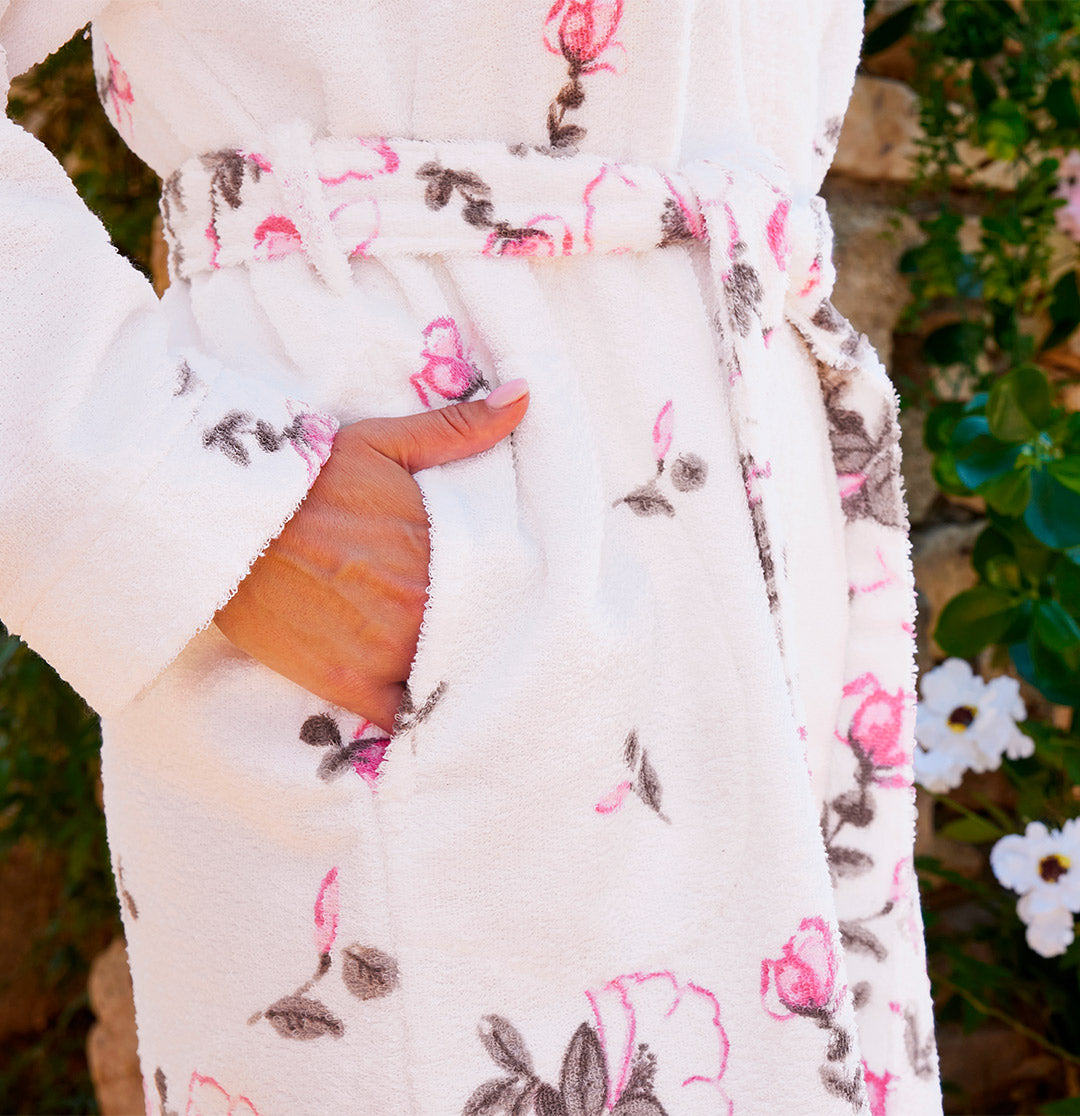 Camellia veil Hooded bathrobe