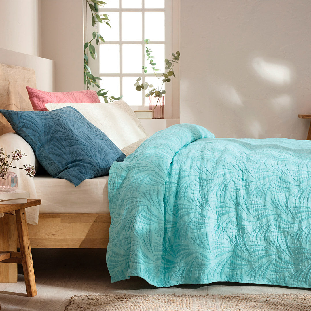 Hill Sprig Bedspread