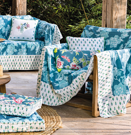 A bird on the branch Armchair throw